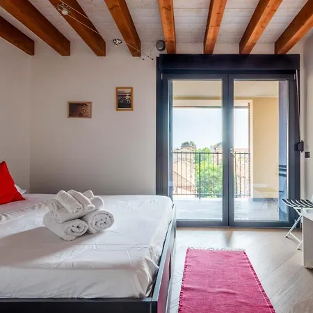 Amazing Flat With A View And Terrace On Navigli By Easylife * Milaan